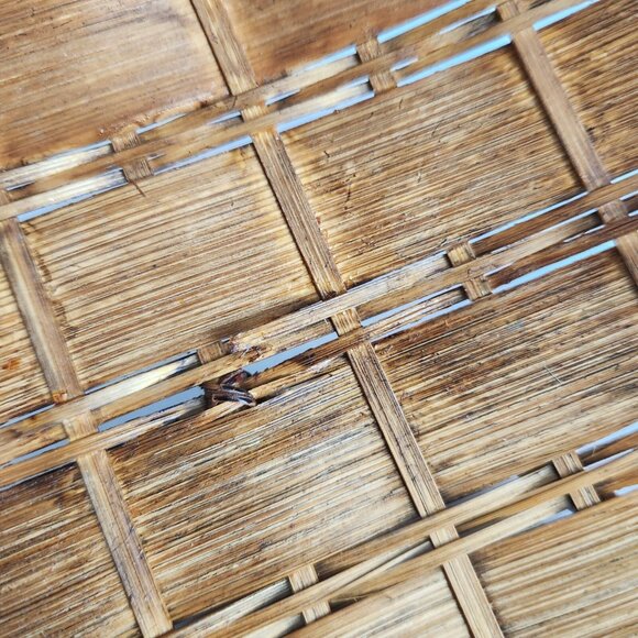 Vtg Rattan Pedestal Gondola Basket Wicker Boat Oval Table Top Decor Cottagecore - Picture 9 of 12